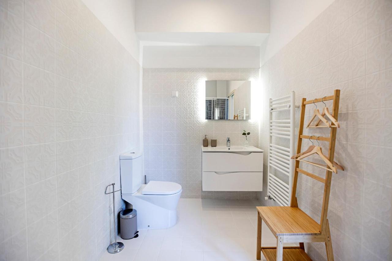 Brand New 4Br W/ 200Yrs Of History In Central Porto By Lovelystay Exterior foto